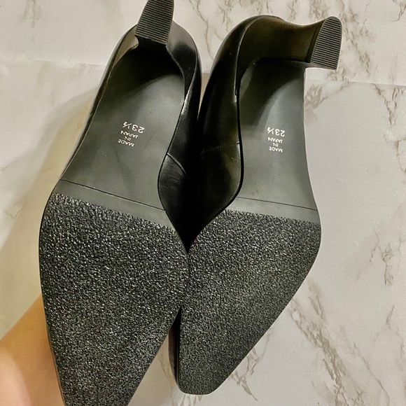 Christian Paris heels in size 6.5 - Picture 6 of 6